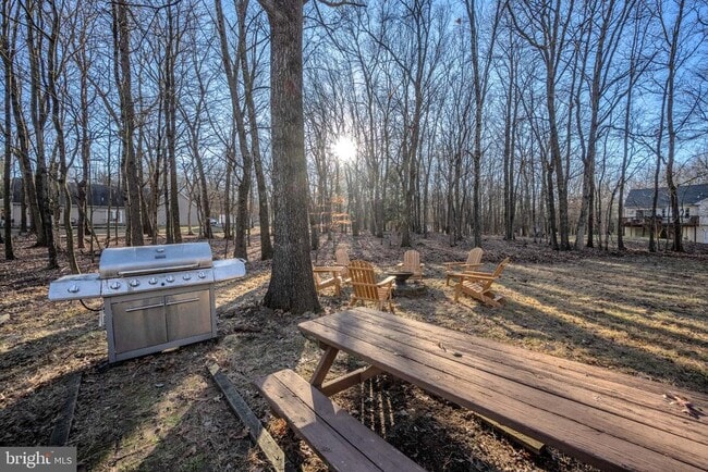 Photo - 113 Meckesville Rd