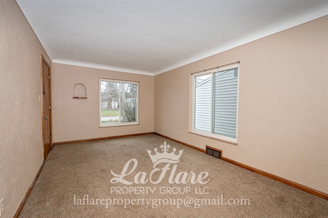 Photo - 1612 Berdan Ave Unit 2
