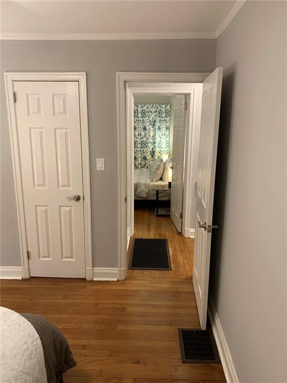 Photo - 1068 Faith Ave SE