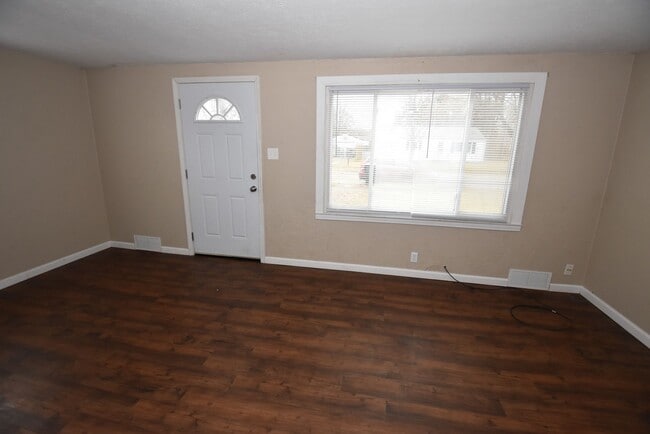 Photo - 1326 Eastbrook Dr