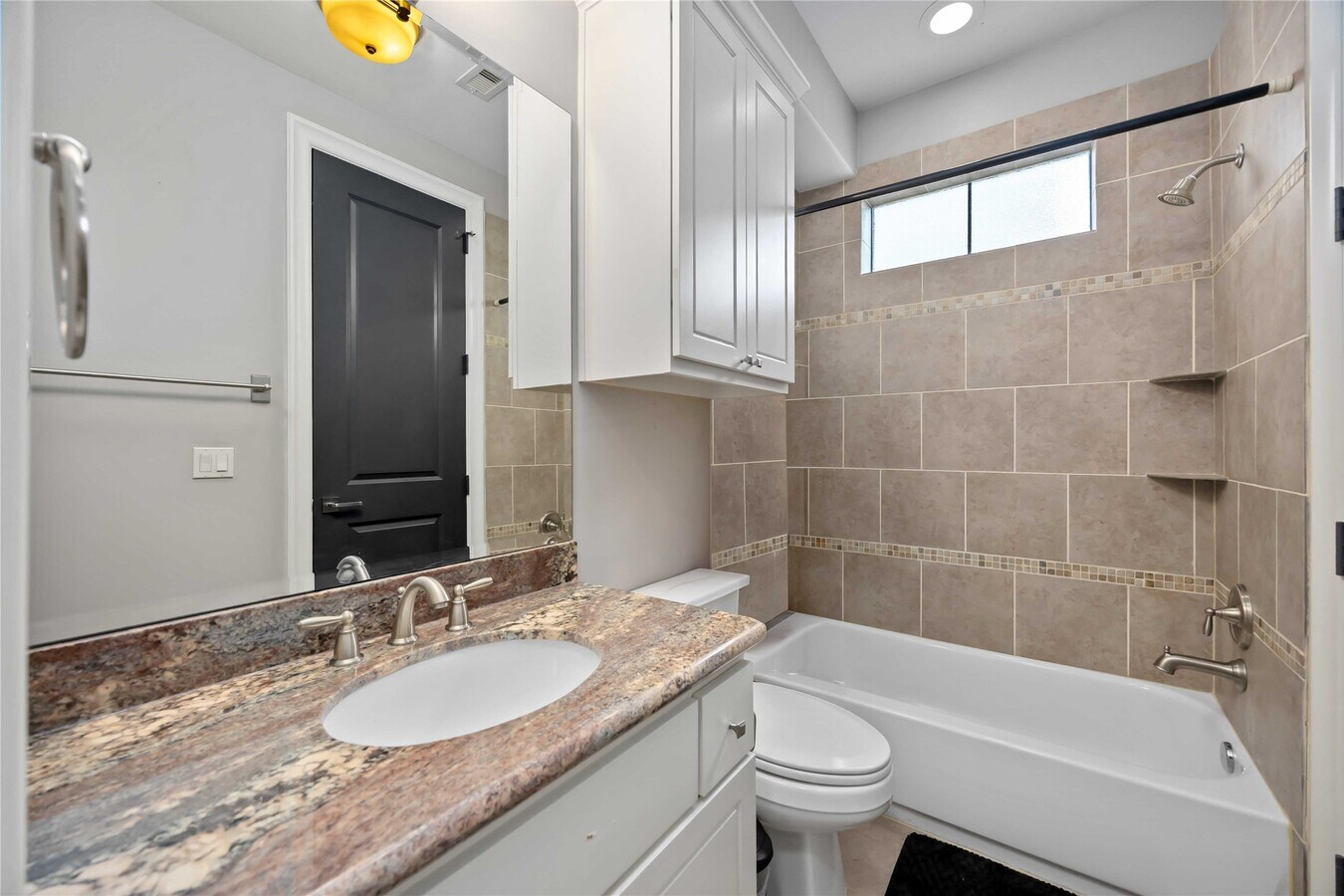 Photo - 328 Bomar St