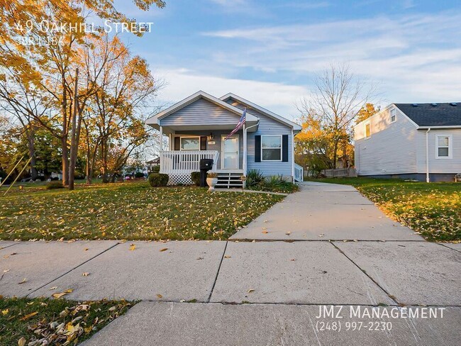 Building Photo - 49 Oakhill St