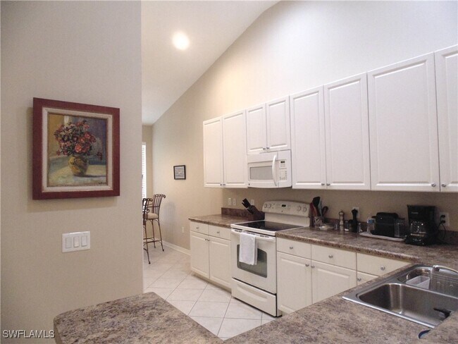 Photo - 14531 Abaco Lakes Dr Unidad 206
