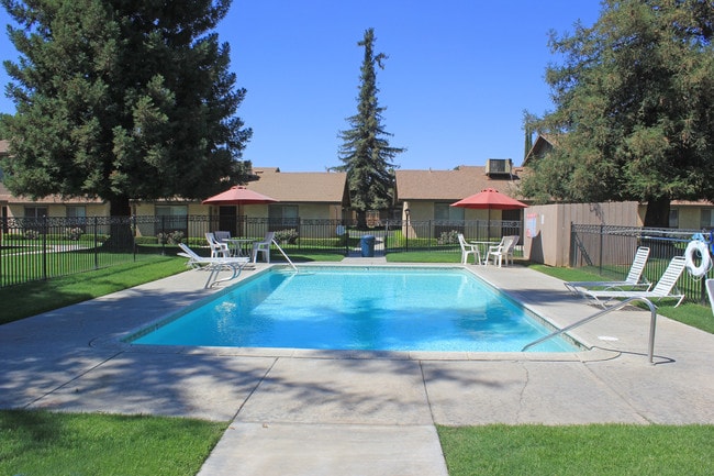 Camelot Square Apartment