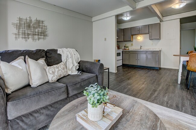 Stone Gate Apartments - Stone Gate Apartments