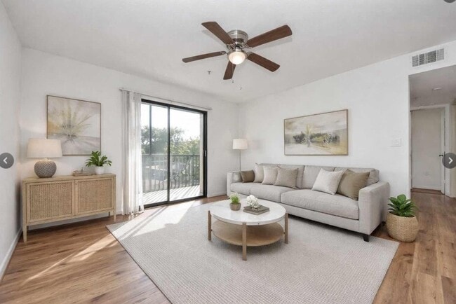 Building Photo - 10110 Forum West Dr Unit 237