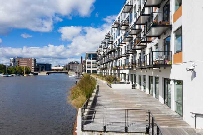 DoMUS Apartments