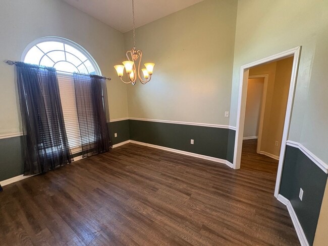 Photo - 338 Old Walnut Branch