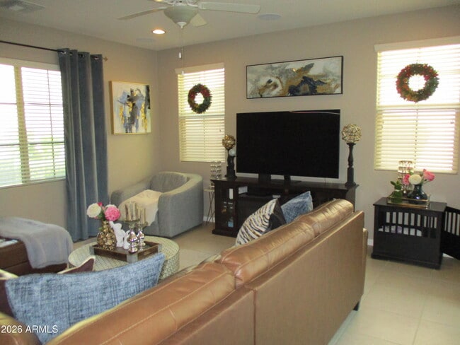 Photo - 856 S Agnes Ln