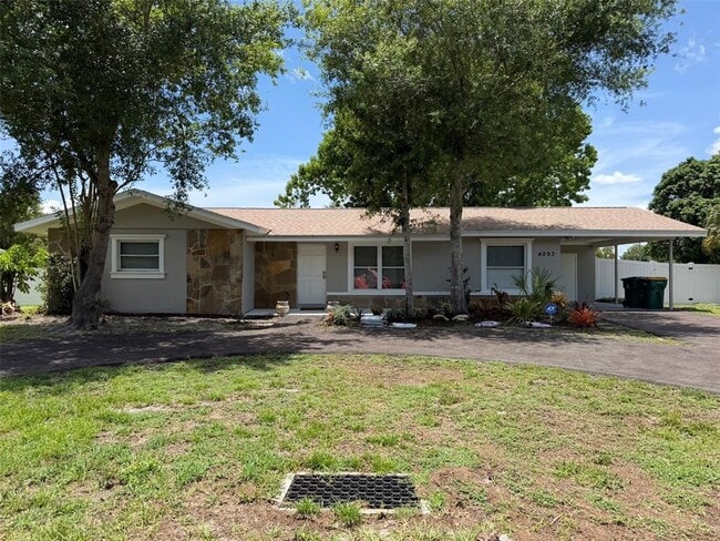 Building Photo - 4093 Drance St
