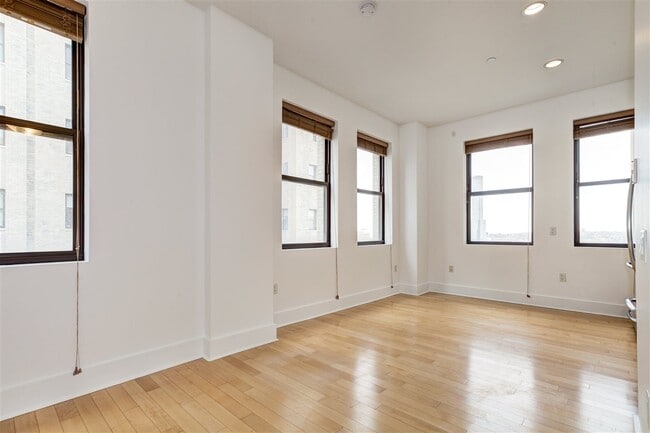 Photo - 4 Beacon Way Unit 1414