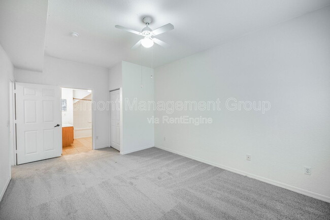 Photo - 4021 Venetian Bay Dr