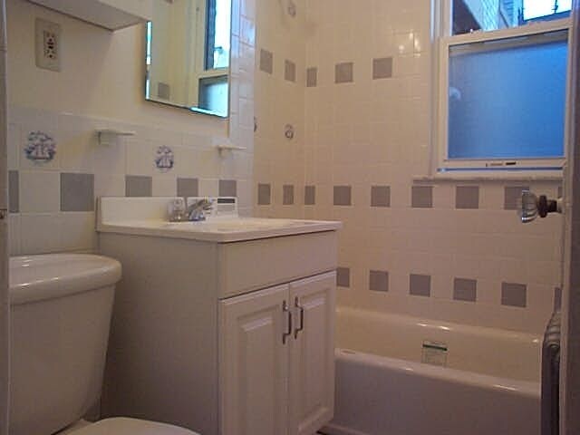 Photo - 24 Sidlaw Rd Unit 16