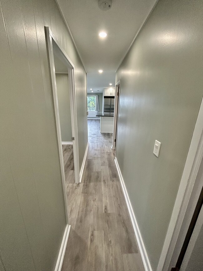 Photo - 2801 Peter St