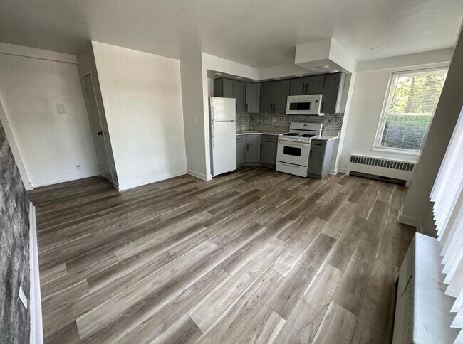 Photo - Mainstreet Apartments