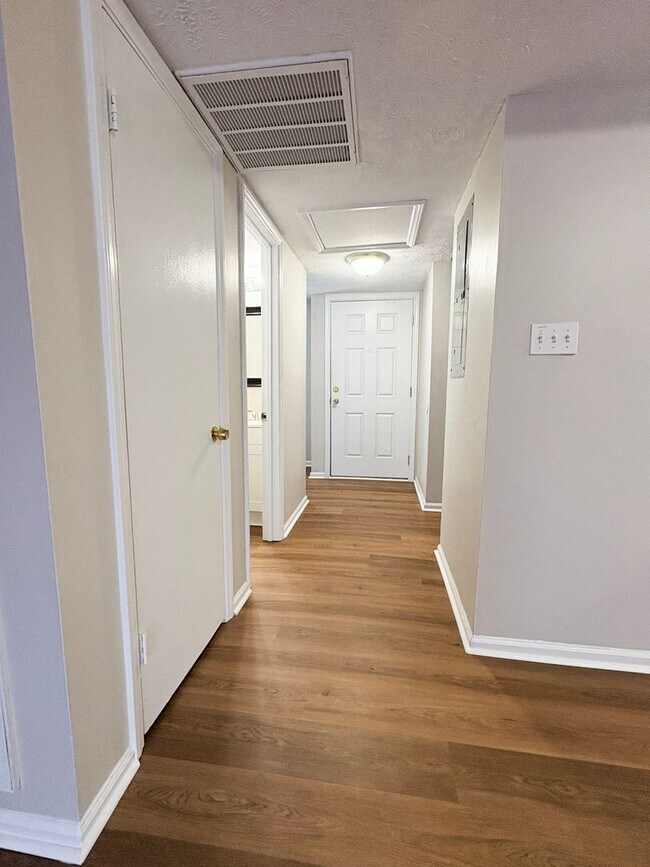 Photo - First Two Weeks: 3 Bedroom 3 Bathroom- Sma...