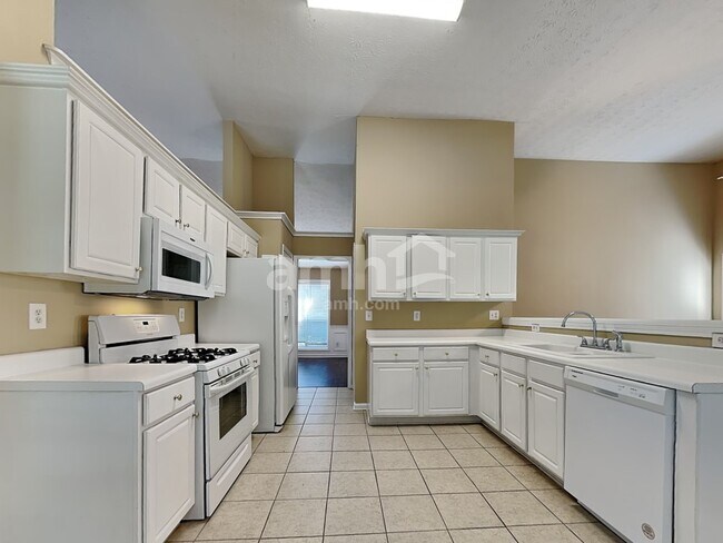 Photo - 2128 Galleon Way