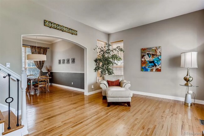 Photo - 10134 White Oak Way