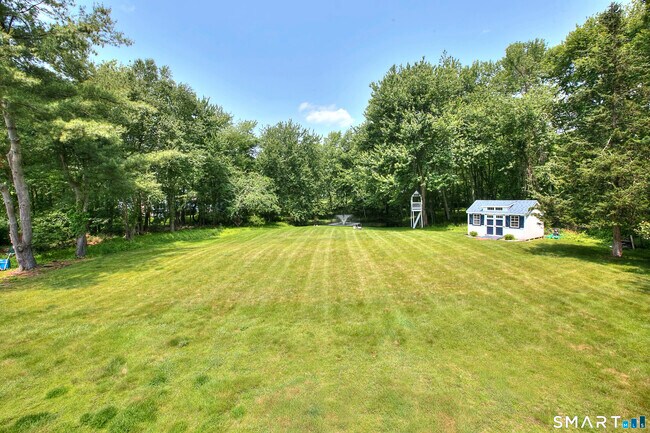 Photo - 287 Greens Farms Rd