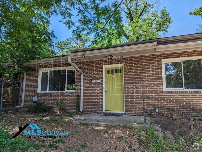 Building Photo - 911 Fiske St Rental