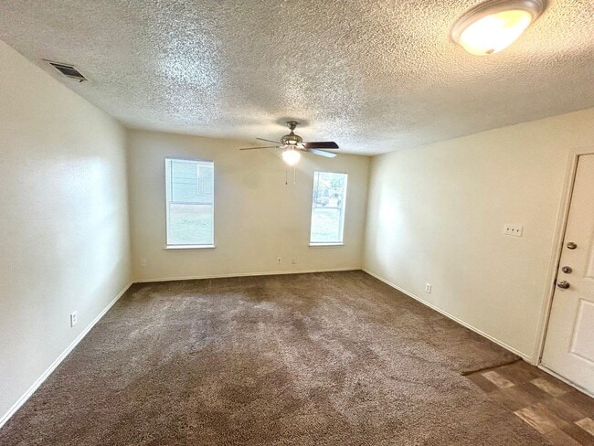 Photo - 3607 Bremen Ave Unit 2