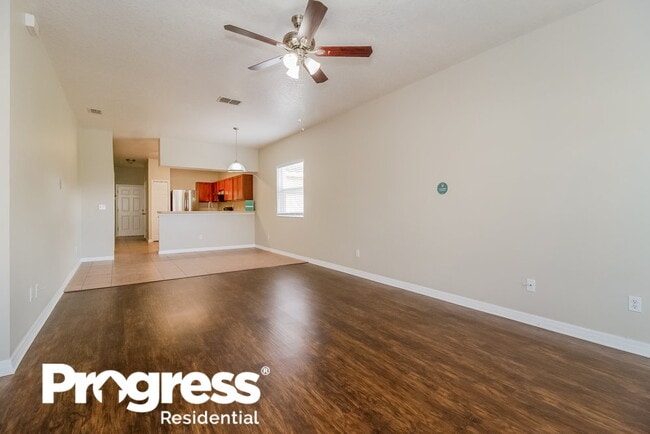 Photo - 119 Parker Cove Ct