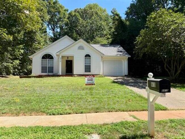 Building Photo - 8410 Cullingford Ln