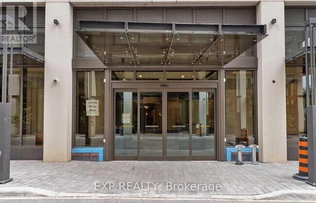 Photo - 30 Elm Dr W Unit 1501