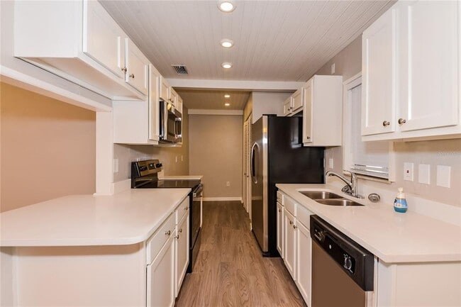 Photo - 2426 Stratford Dr Casa