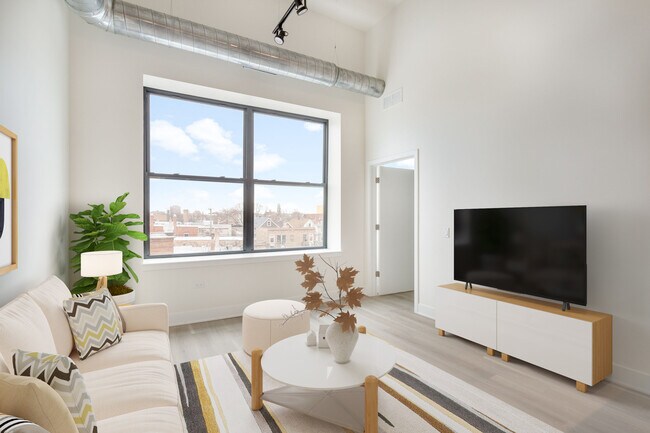 Photo - 3801 W 26th St