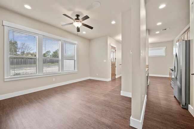 Photo - 1704 Cedar Bend Dr Unit 5B