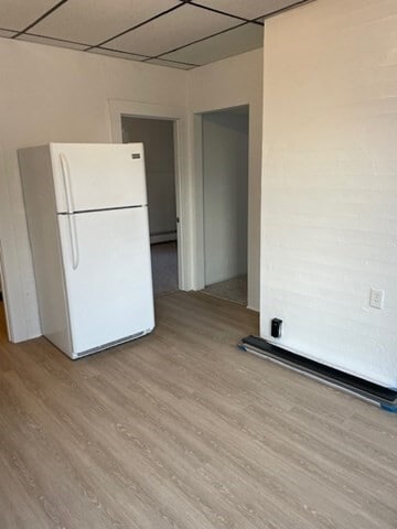 Building Photo - 68 Court St Unit 2