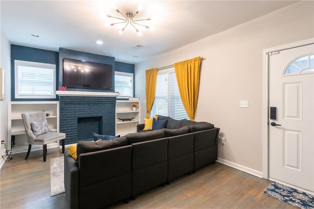 Photo - 864 Dill Ave SW