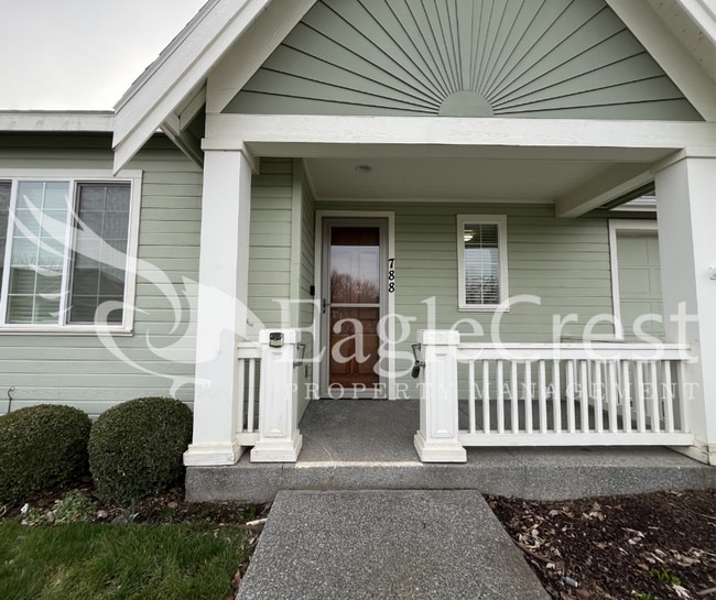 Photo - Spacious & Stylish 3-Bedroom Home in a Charming Neighborhood Near Walking Paths