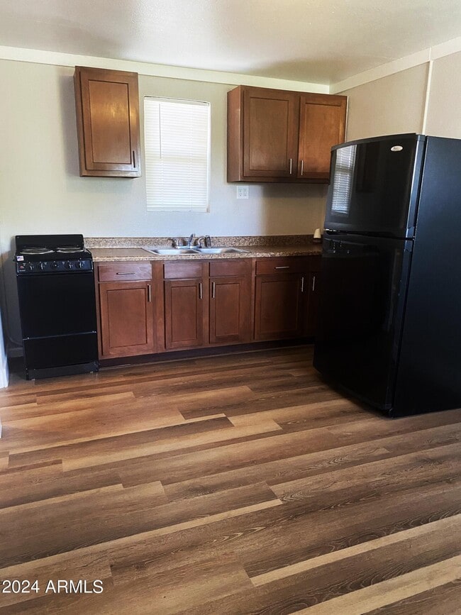 Photo - 1595 W Mountain View Rd Unit 8