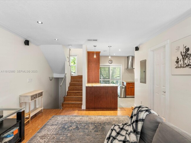 Building Photo - 3097 Bird Ave Unit 3097