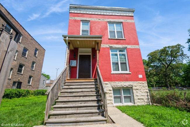 Building Photo - 6649 S Greenwood Ave Rental
