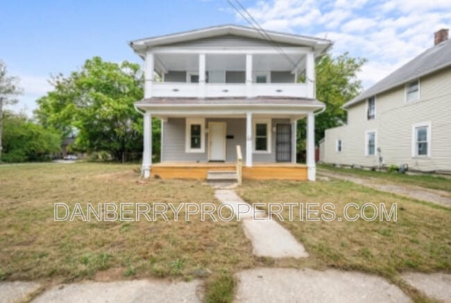 Building Photo - 1848 Cone St Rental