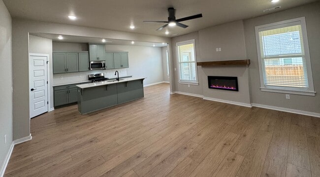 Photo - 5910 SW Desert Ave
