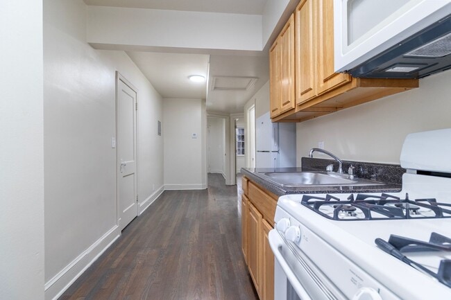 Photo - 4713 3rd Pl NW Unit 2