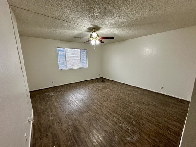 Photo - 6742 E Dallas St