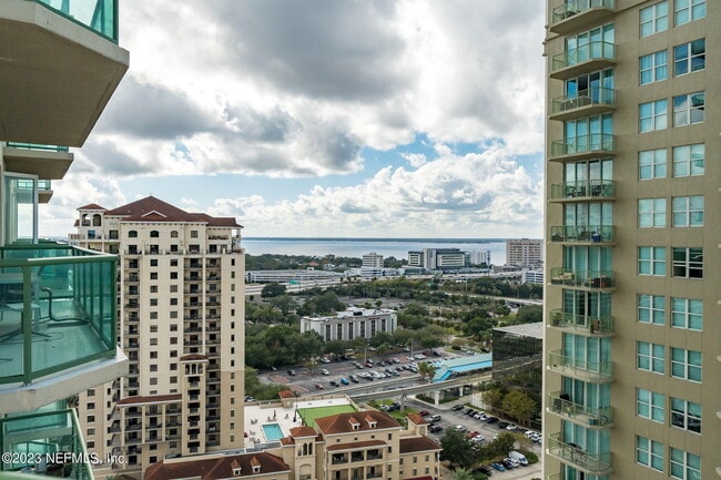 Photo - 1431 Riverplace Blvd Unit 2104-1