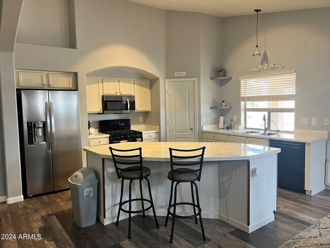 Photo - 22526 Reinbold Dr