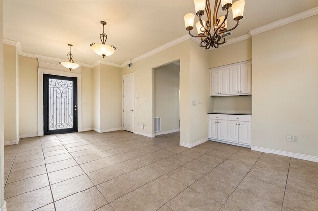 Photo - 2700 S Everest Ave