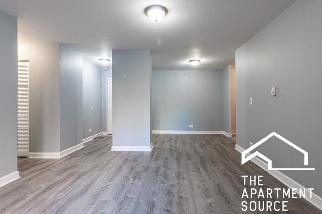 3825 N Pine Grove Ave Unit 314