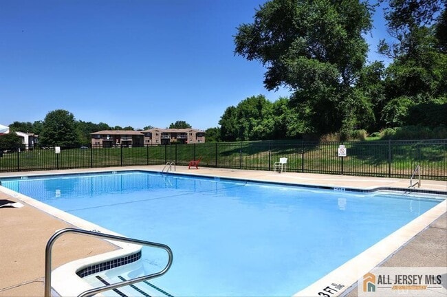 Photo - 1310 Bradley Ct