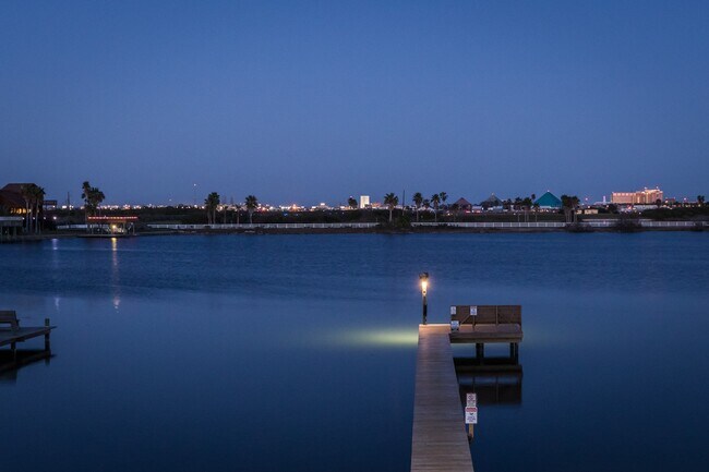 Photo - 1508 103rd St