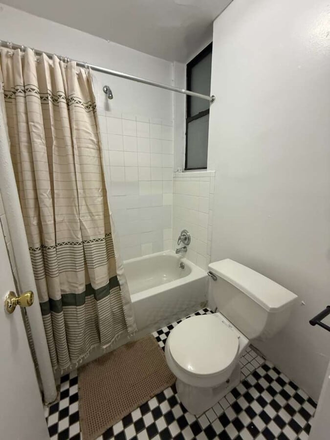 Photo - 419 W 54th St Unit ID1404664P