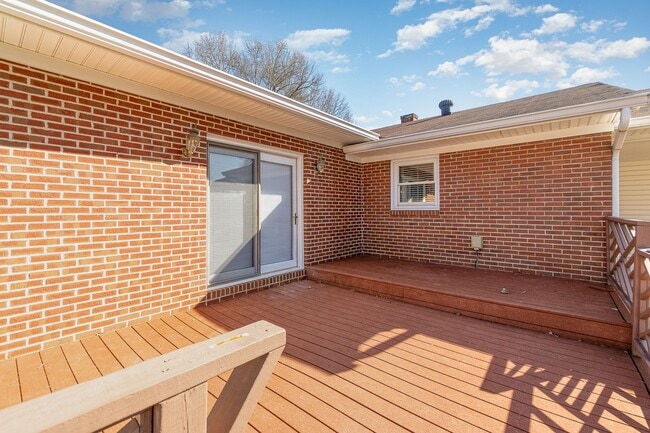 Photo - MOVE-IN READY!