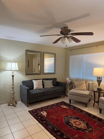 Photo - 3362 Cynthia Ln Unidad 107